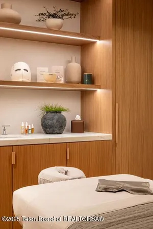 $2,795,000 | 14195 Weiskopf Way, Unit 324, Jackson, WY 83001