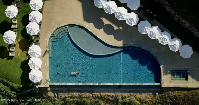 $2,795,000 | 14195 Weiskopf Way, Unit 324, Jackson, WY 83001