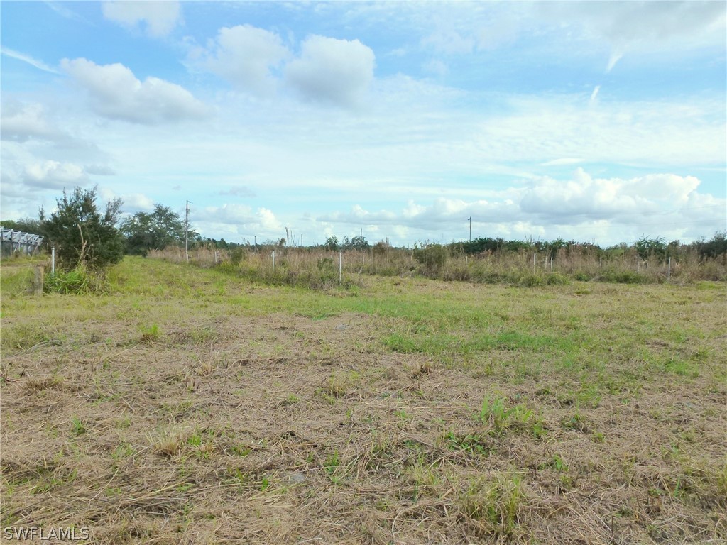 20371 Huffmaster Road North Fort Myers, FL 33917 - Photo 5 of 8 Gallery Image 5