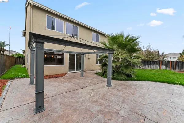 $589,888 | 204 Daylilly Lane, Patterson, CA 95363