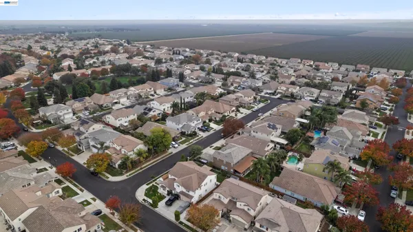 $589,888 | 204 Daylilly Lane, Patterson, CA 95363