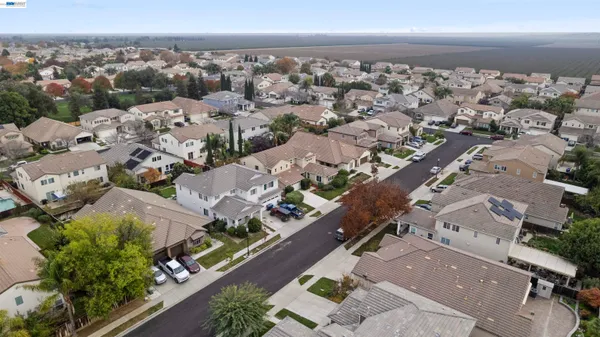 $589,888 | 204 Daylilly Lane, Patterson, CA 95363