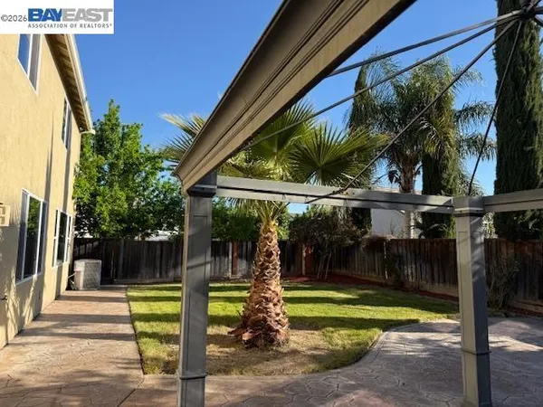 $589,888 | 204 Daylilly Lane, Patterson, CA 95363