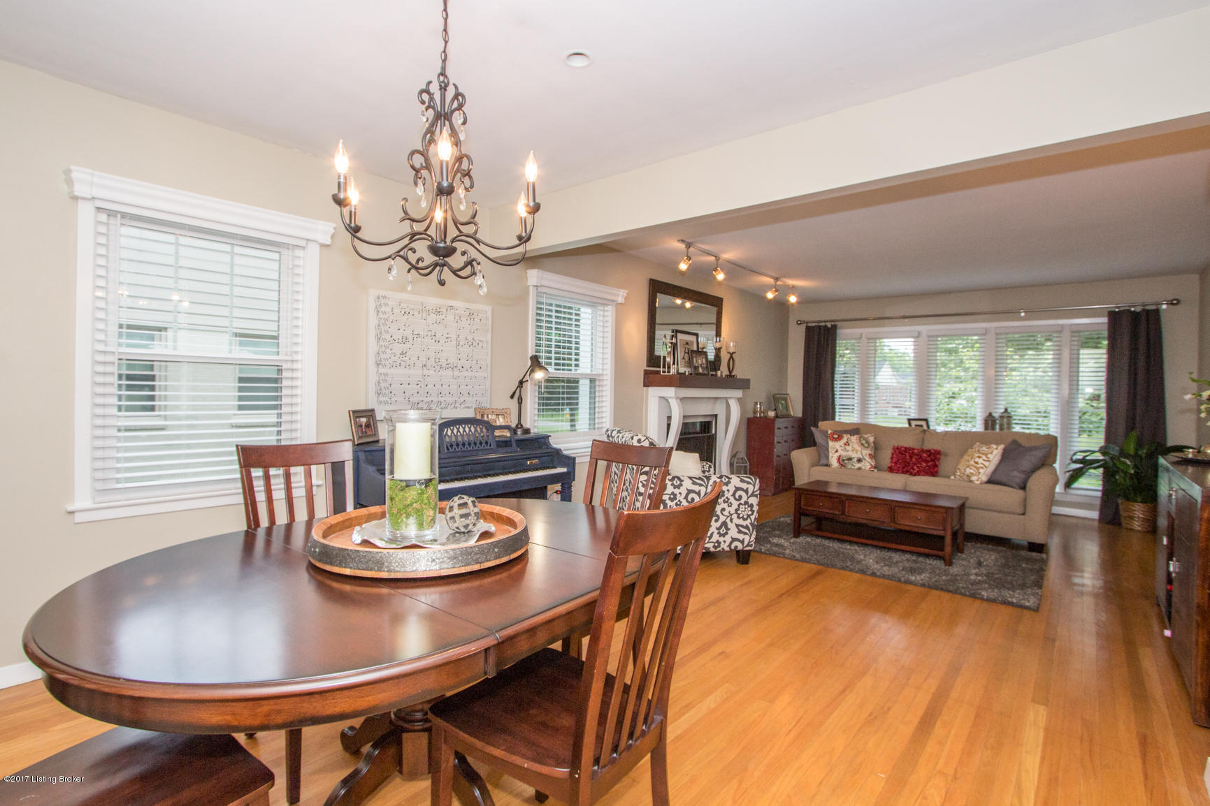215 Brunswick Road Louisville, KY 40207 - Photo 13 of 74 Justin Thomas Photography-215 Brunswick-