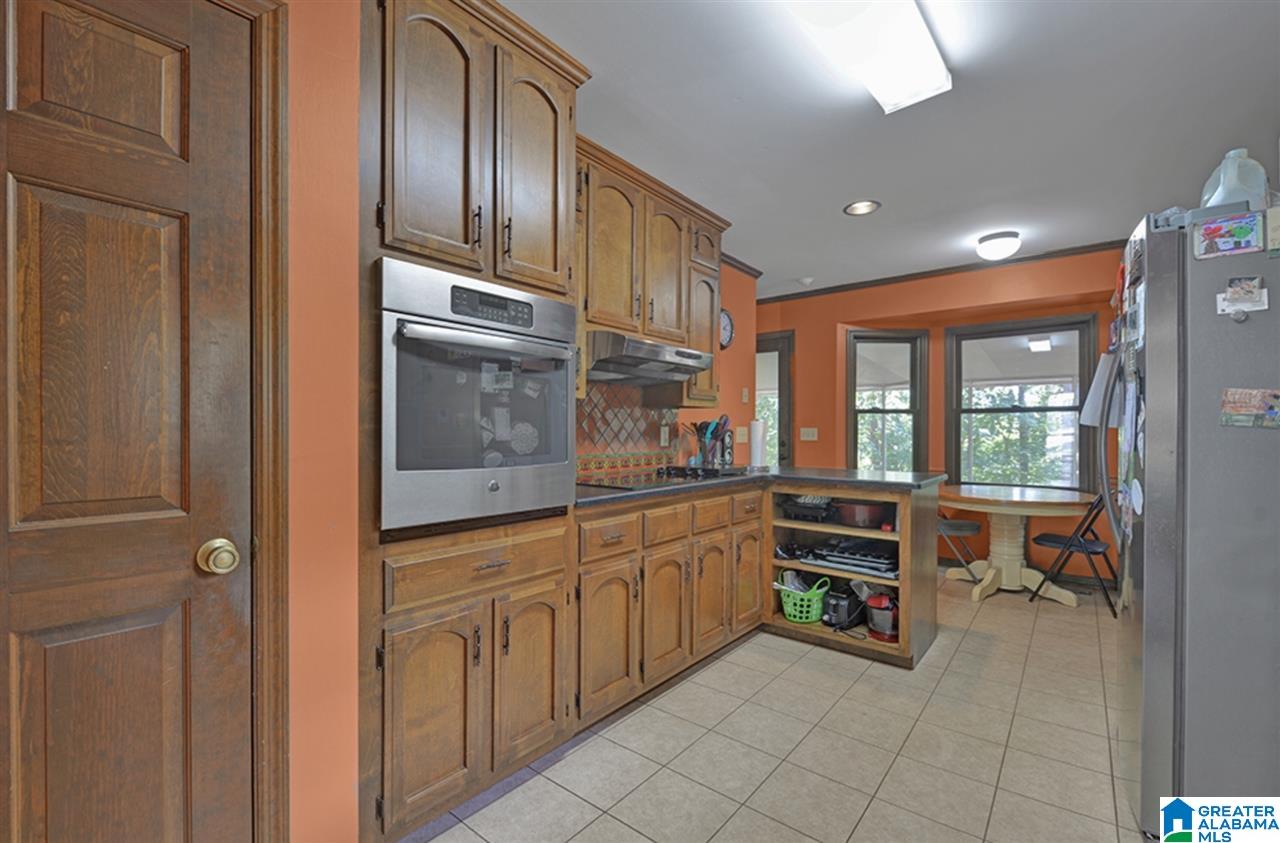 6550 Quail Run Drive Pelham, AL 35124 - Photo 12 of 17