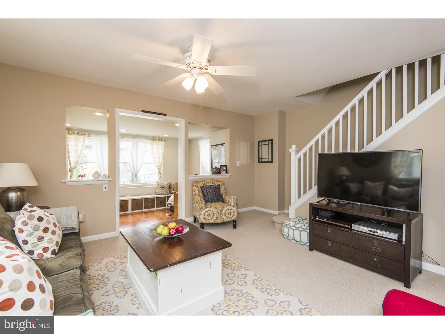 211 Valley View Road Media, PA 19063 - Photo 10 of 24 Living Room