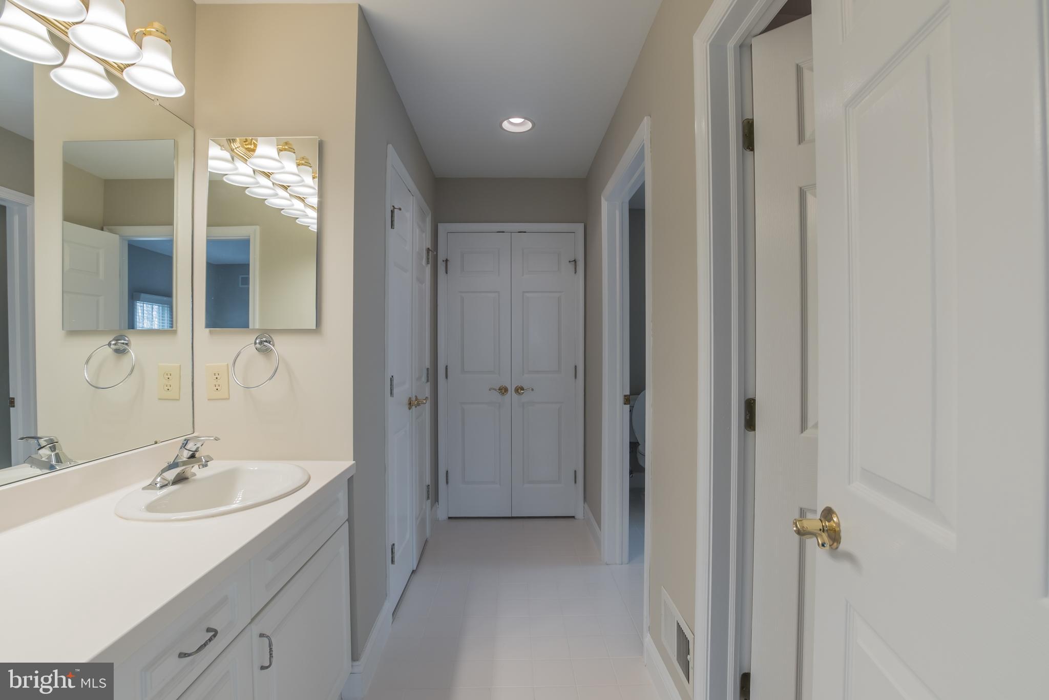 41 Hedge Row Road Princeton, NJ 08540 - Photo 22 of 29 Master Bathroom