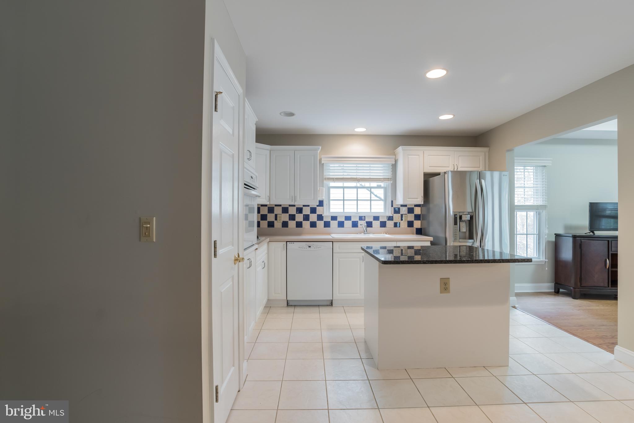 41 Hedge Row Road Princeton, NJ 08540 - Photo 5 of 29 Kitchen