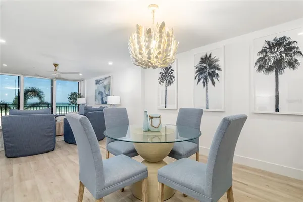 $1,350,000 | 19 Whispering Sands Drive, Unit 302, Sarasota, FL 34242