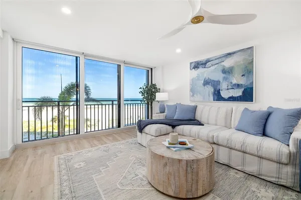$1,350,000 | 19 Whispering Sands Drive, Unit 302, Sarasota, FL 34242