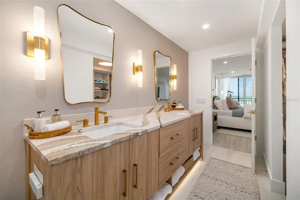 $1,350,000 | 19 Whispering Sands Drive, Unit 302, Sarasota, FL 34242