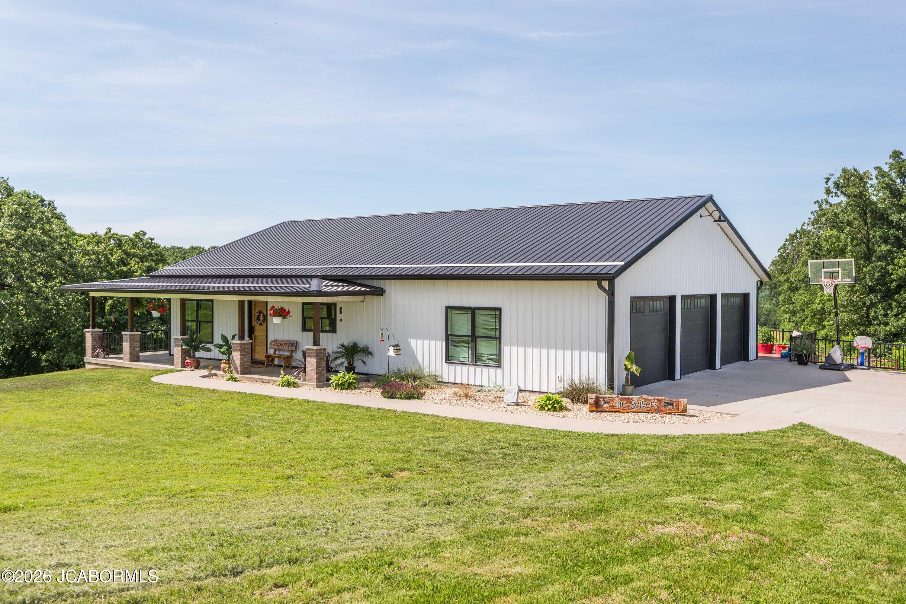 13924 Stevens Road Russellville, MO 65074 - Photo 4 of 51 DSC_3094