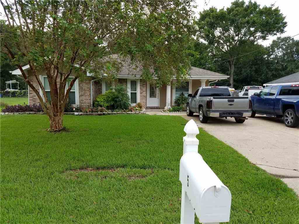 533 Evangeline Road Montz, LA 70068 - Photo 1 of 3 Gallery Image 1