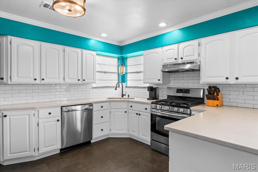 2712 Vulliet Road Highland, IL 62249 - Photo 14 of 48