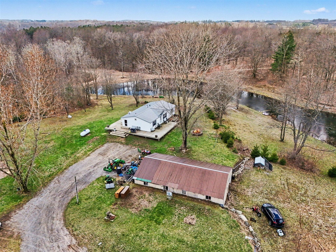 1723 West Warren Road Shelby, MI 49455 - Photo 2 of 38