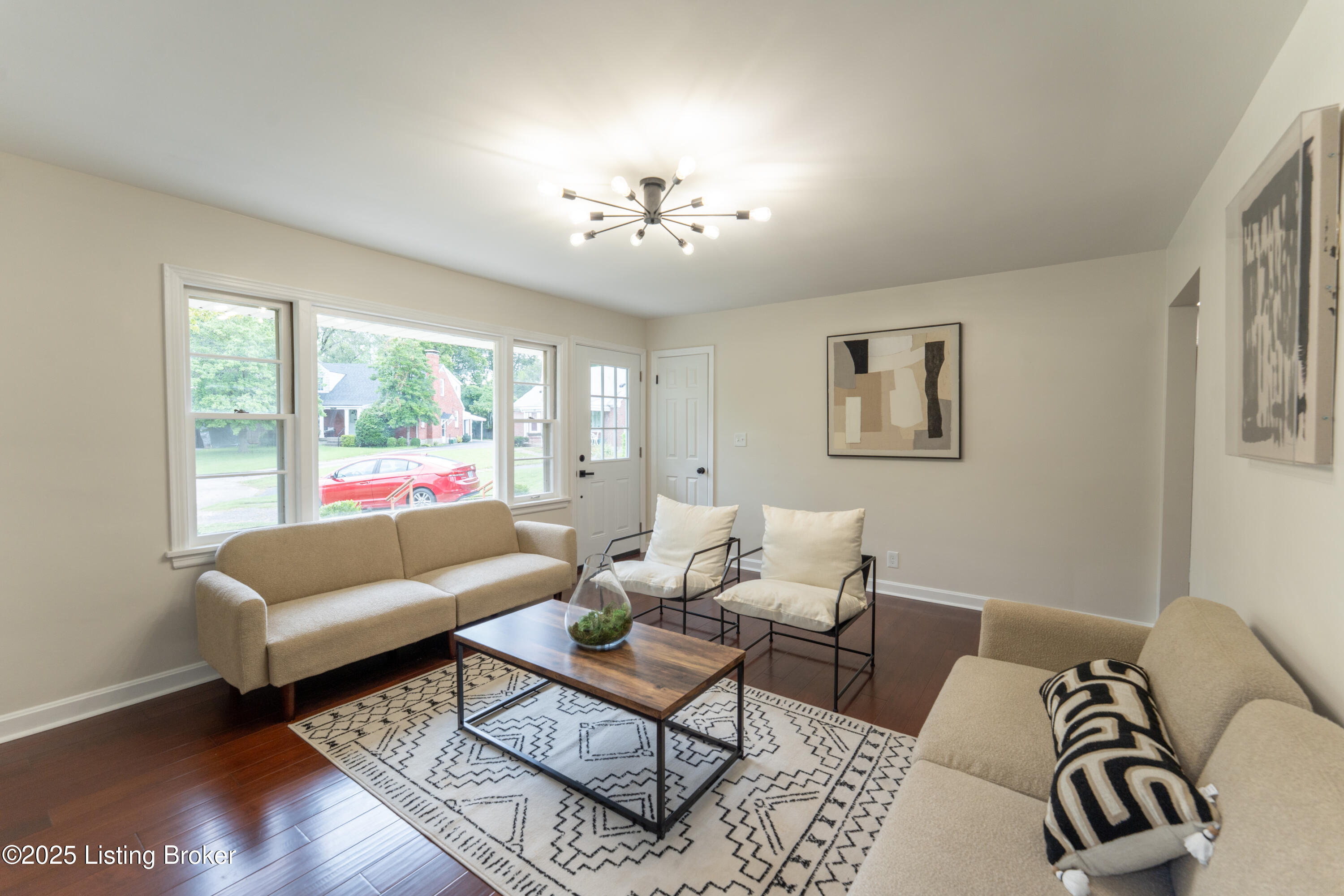 317 Merriman Road Louisville, KY 40207 - Photo 5 of 55 Merriman-16