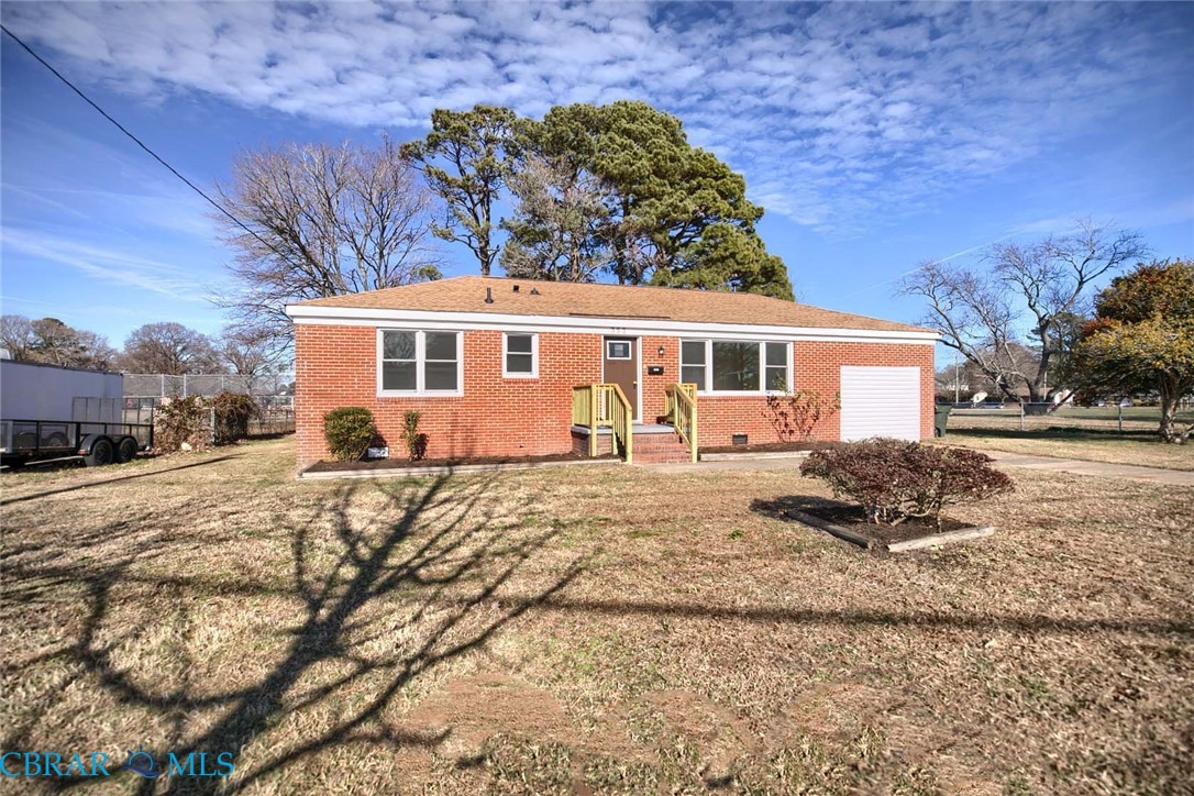353 Fox Hill Road Hampton, VA 23669 - Photo 3 of 27