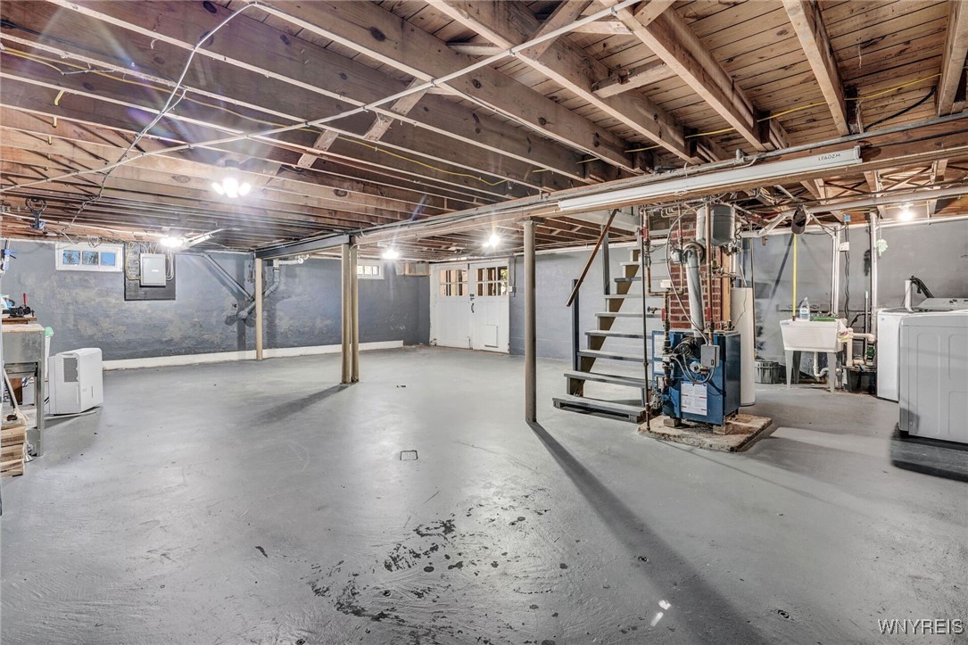 164 Capitol Heights Holland, NY 14080 - Photo 32 of 38