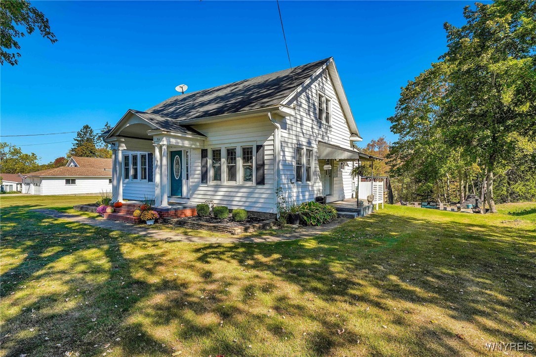 164 Capitol Heights Holland, NY 14080 - Photo 4 of 38