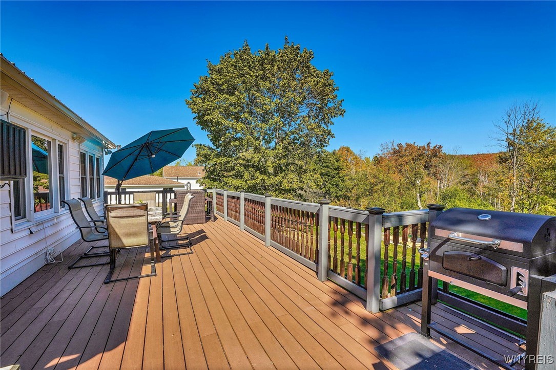 164 Capitol Heights Holland, NY 14080 - Photo 5 of 38