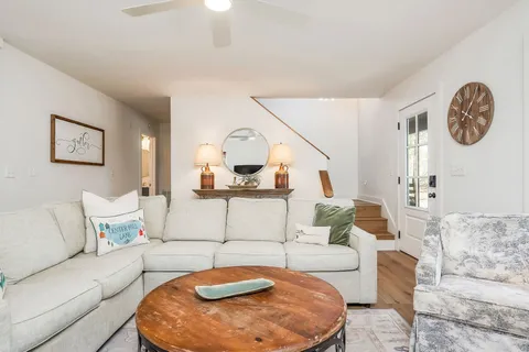 $479,900 | 1219 4 Seasons Road, Smithville, TN 37166