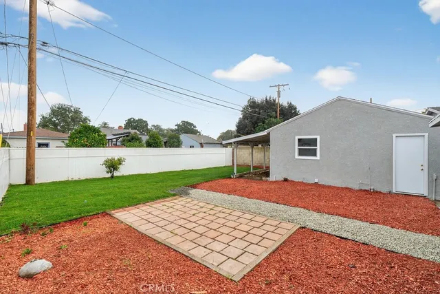 $1,100,000 | 4392 Elm Avenue, Long Beach, CA 90807