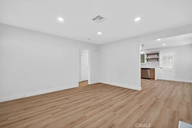 $1,100,000 | 4392 Elm Avenue, Long Beach, CA 90807