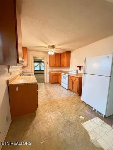 $215,000 | 1424 Everett Avenue, Maryville, TN 37804