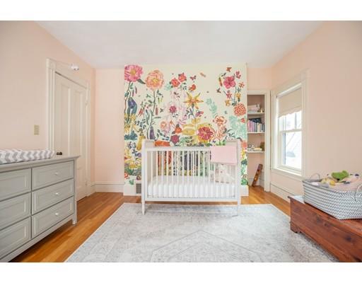 14 Warwick Road Melrose, MA 02176 - Photo 13 of 18 Gallery Image 13