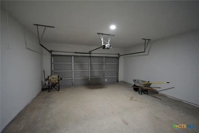 $2,300 | 1234 Clearcreek Drive, Canyon Lake, TX 78133