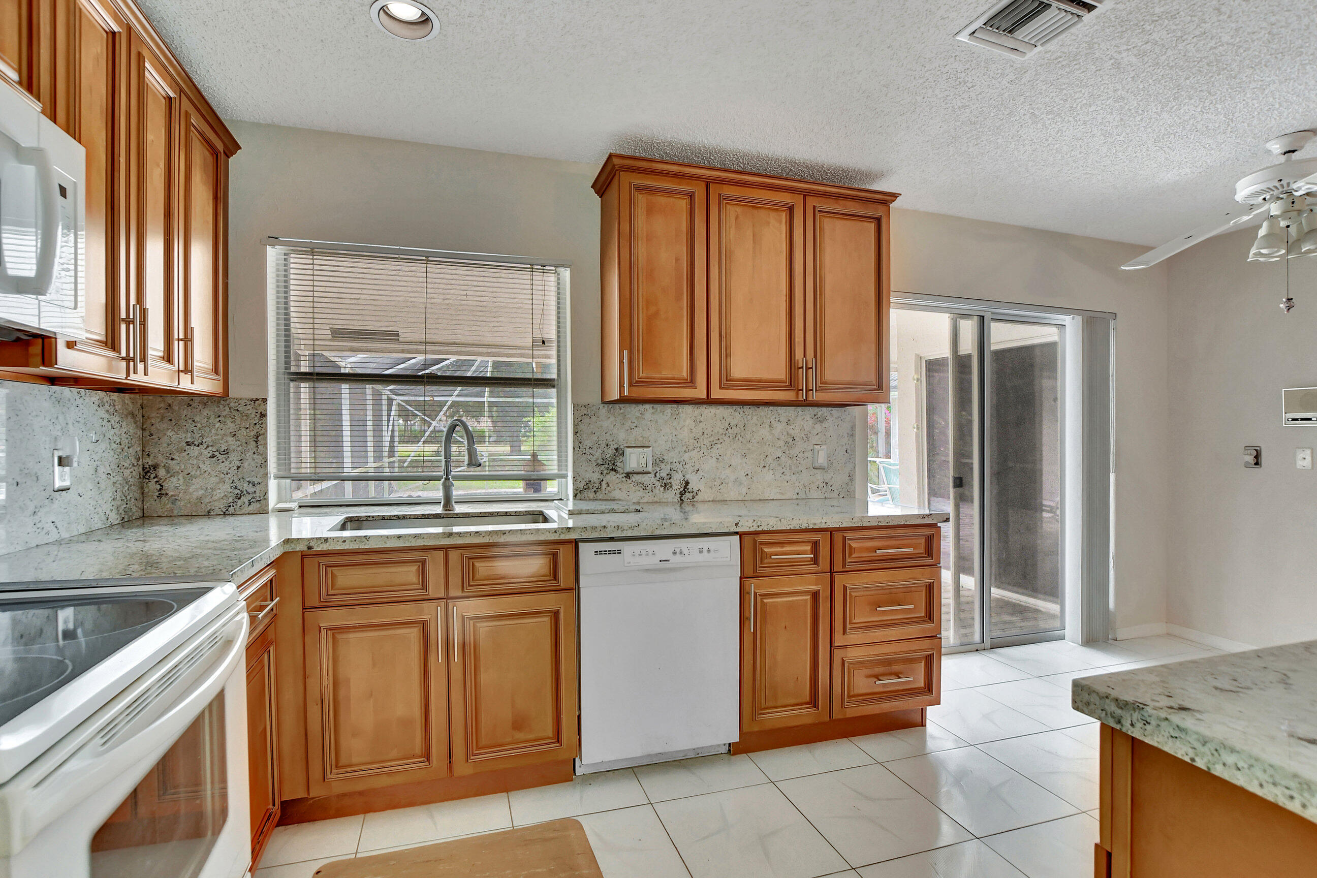 10399 Canoe Brook Circle Boca Raton, FL 33498 - Photo 16 of 58 26_dsc_2906