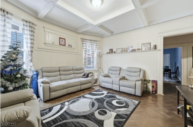 747 South 10th Street Newark, NJ 07108 - Photo 12 of 30