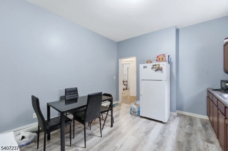 747 South 10th Street Newark, NJ 07108 - Photo 15 of 30