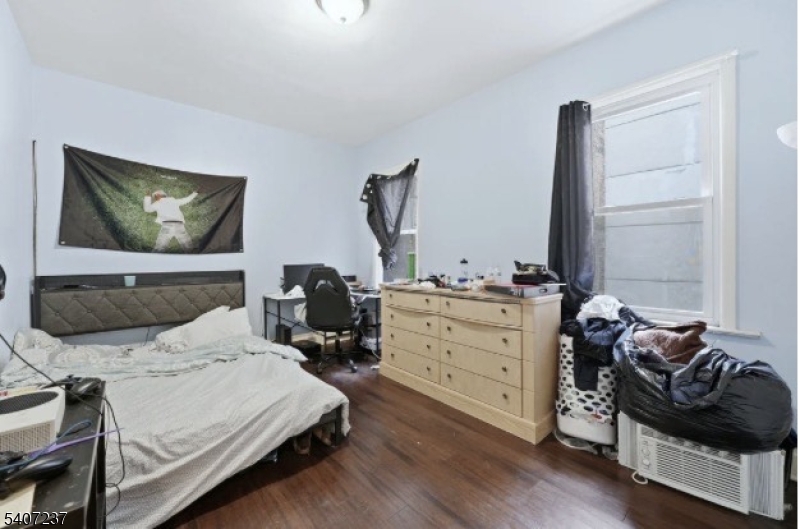 747 South 10th Street Newark, NJ 07108 - Photo 17 of 30