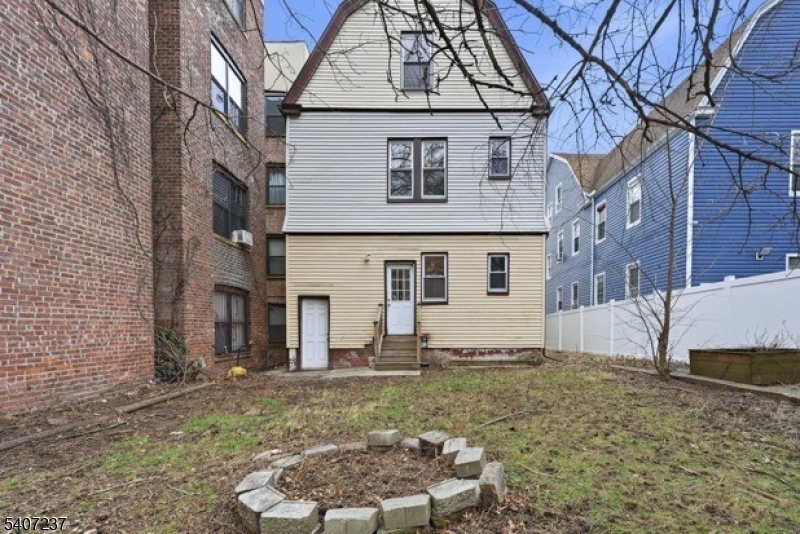 747 South 10th Street Newark, NJ 07108 - Photo 30 of 30