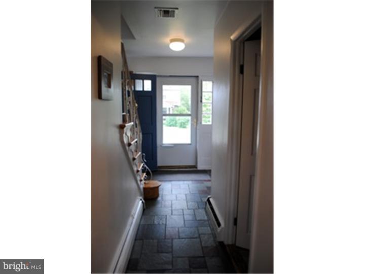 46 Ralston Avenue Havertown, PA 19083 - Photo 3 of 25 Hallway