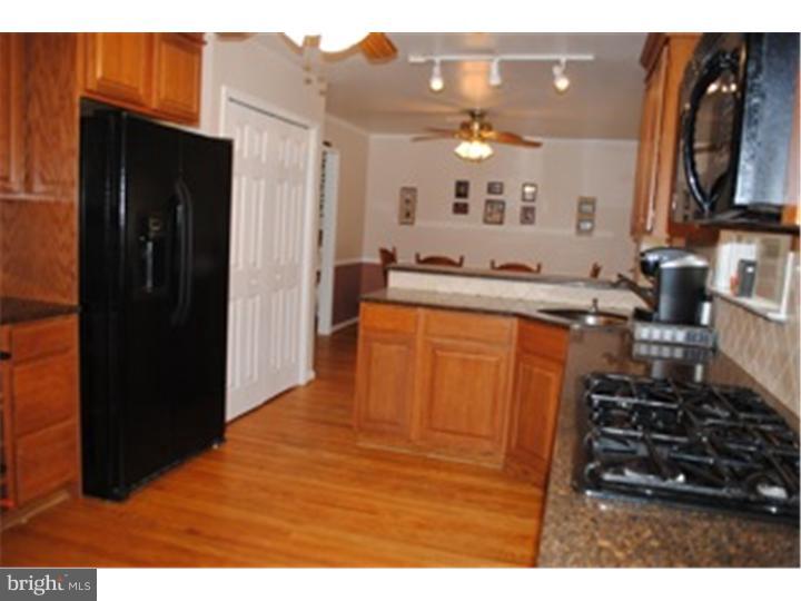 46 Ralston Avenue Havertown, PA 19083 - Photo 7 of 25 Kitchen