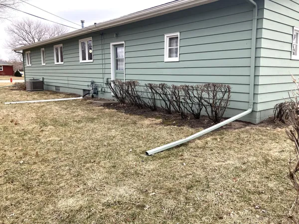 $199,900 | 1304 South State Street, Fairmont, MN 56031