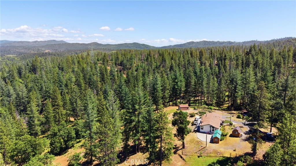 21552 Sprague Road West Groveland, CA 95321 - Photo 29 of 36 an aerial view of residential houses with outdoor space and trees