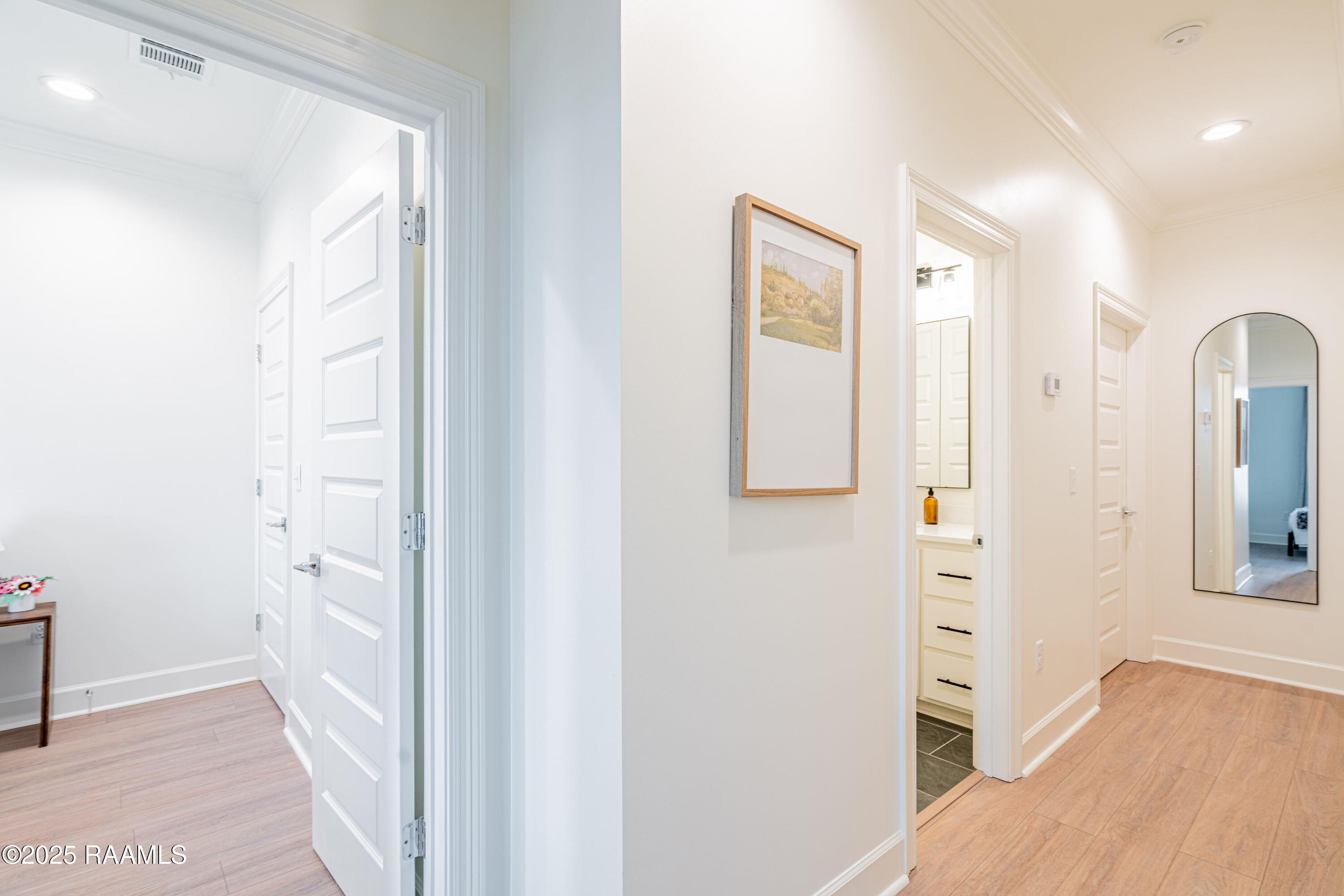 1510 Kaliste Saloom Road, Unit 404 Lafayette, LA 70508 - Photo 13 of 35 SH_04009-HDR