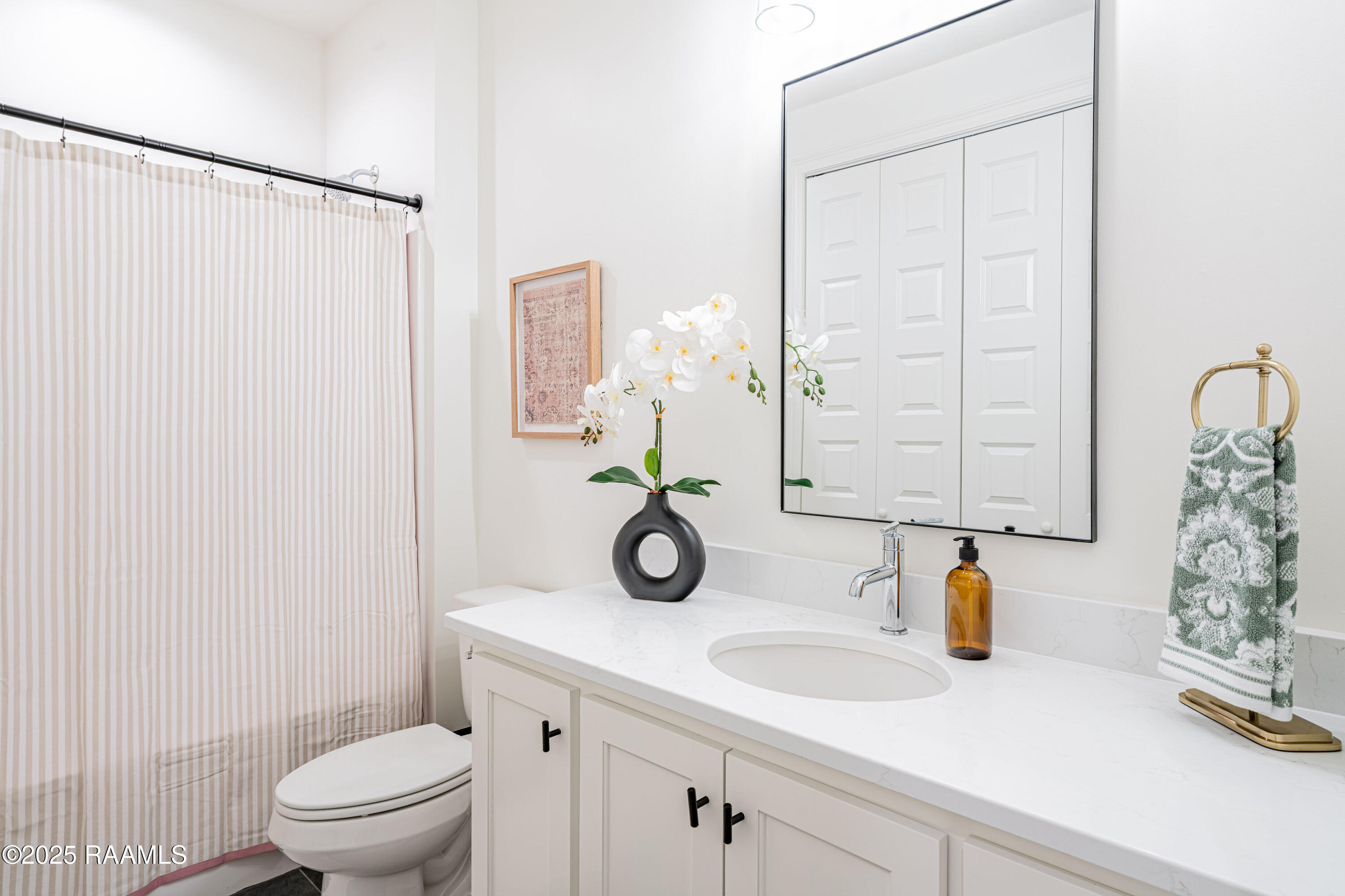 1510 Kaliste Saloom Road, Unit 404 Lafayette, LA 70508 - Photo 19 of 35 SH_03961-HDR