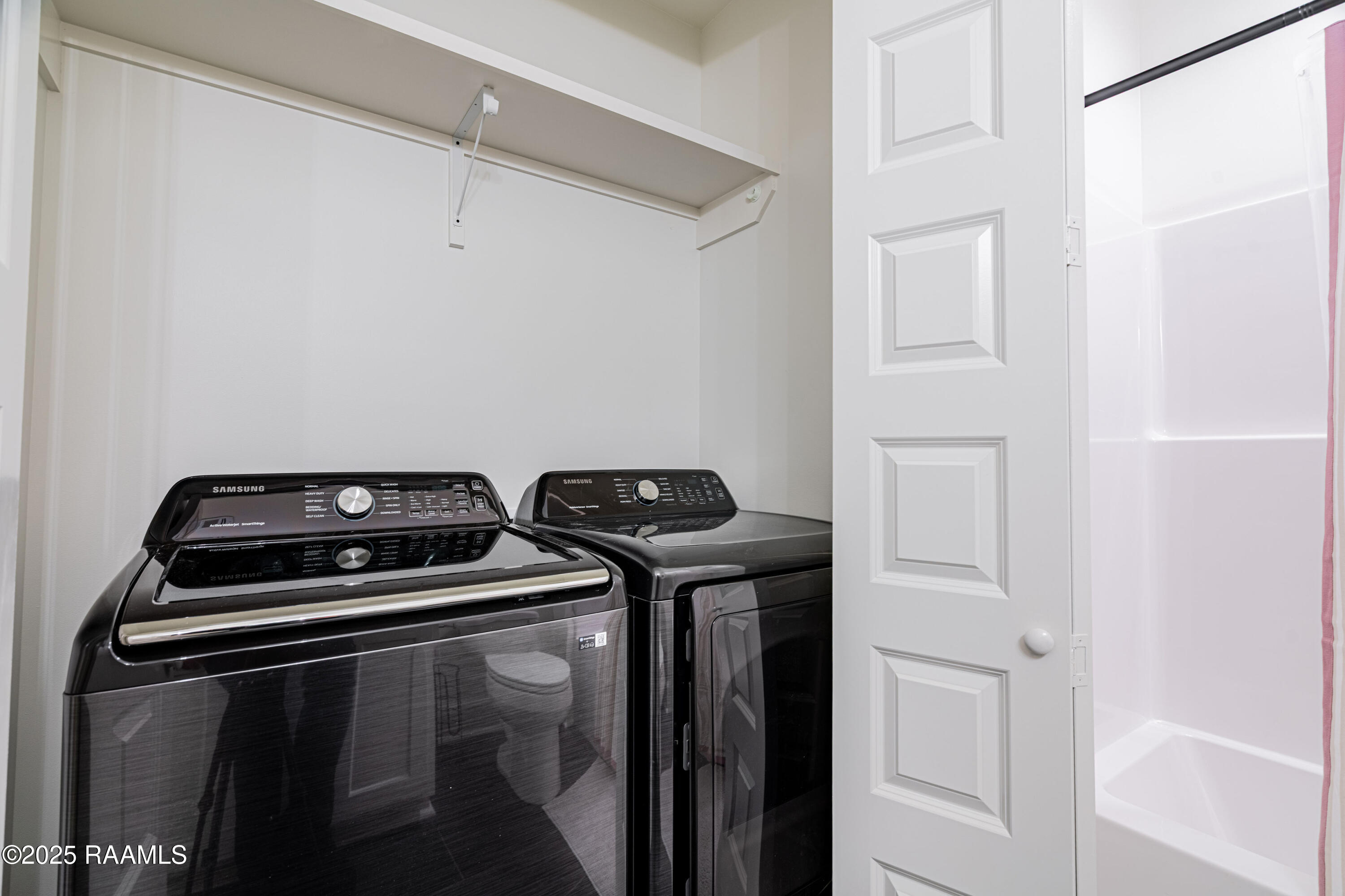 1510 Kaliste Saloom Road, Unit 404 Lafayette, LA 70508 - Photo 26 of 35 SH_03997-HDR