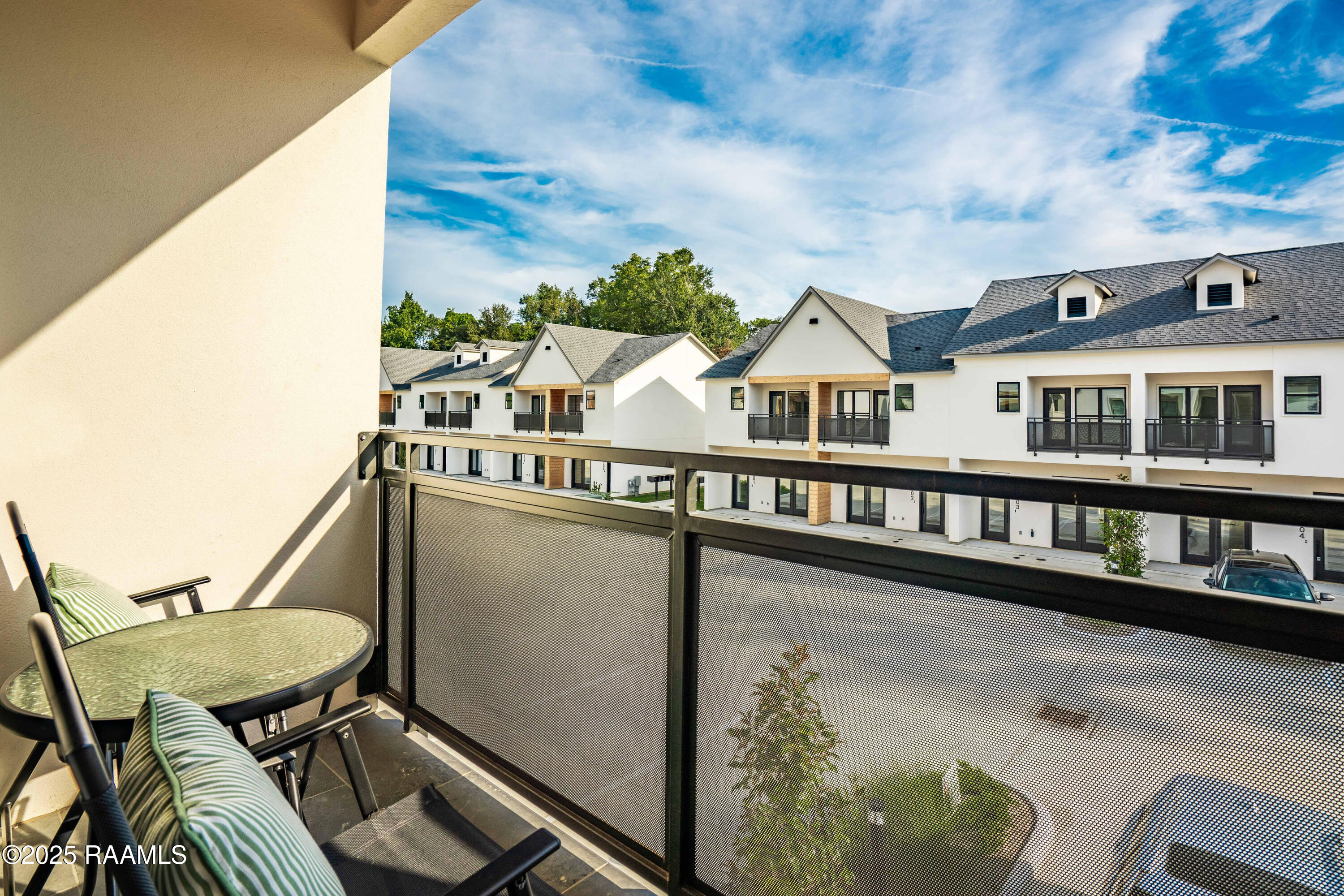 1510 Kaliste Saloom Road, Unit 404 Lafayette, LA 70508 - Photo 28 of 35 SH_03976-HDR