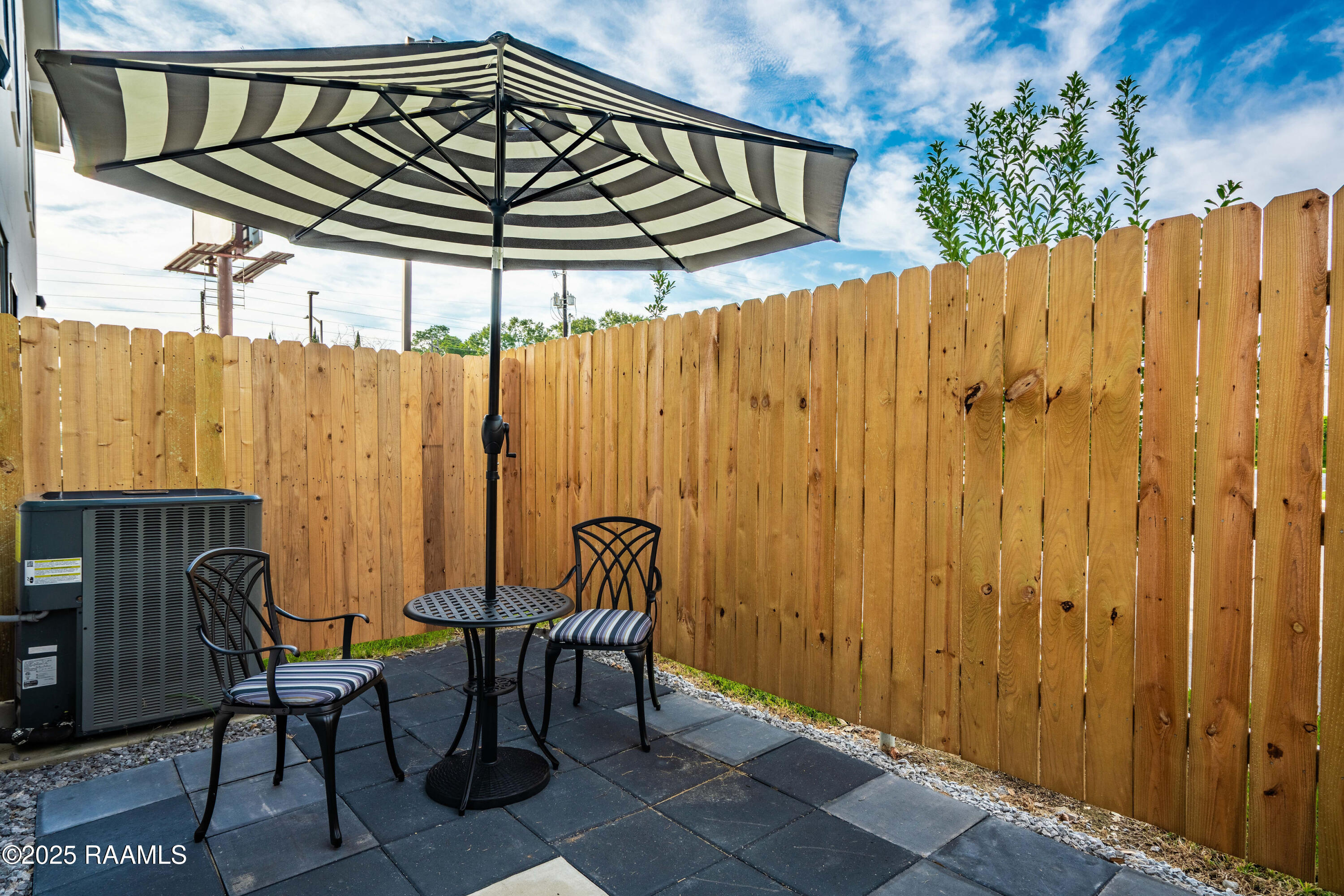 1510 Kaliste Saloom Road, Unit 404 Lafayette, LA 70508 - Photo 30 of 35 SH_03958-HDR