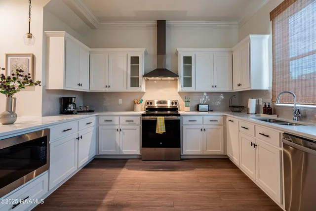 $4,000 | 1510 Kaliste Saloom Road, Unit 404, Lafayette, LA 70508