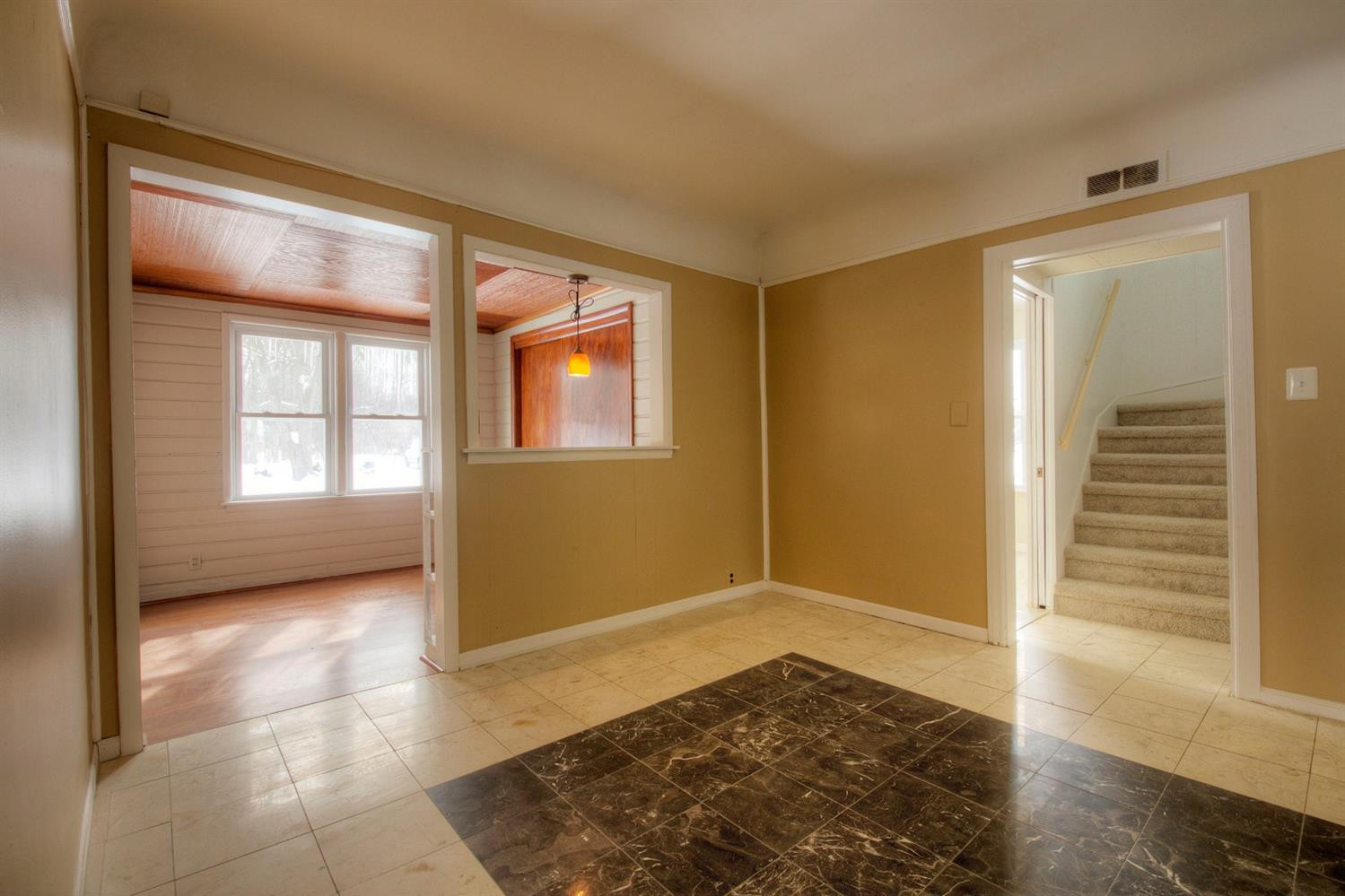 47246 Maben Road Canton, MI 48187 - Photo 11 of 44 Photo 11