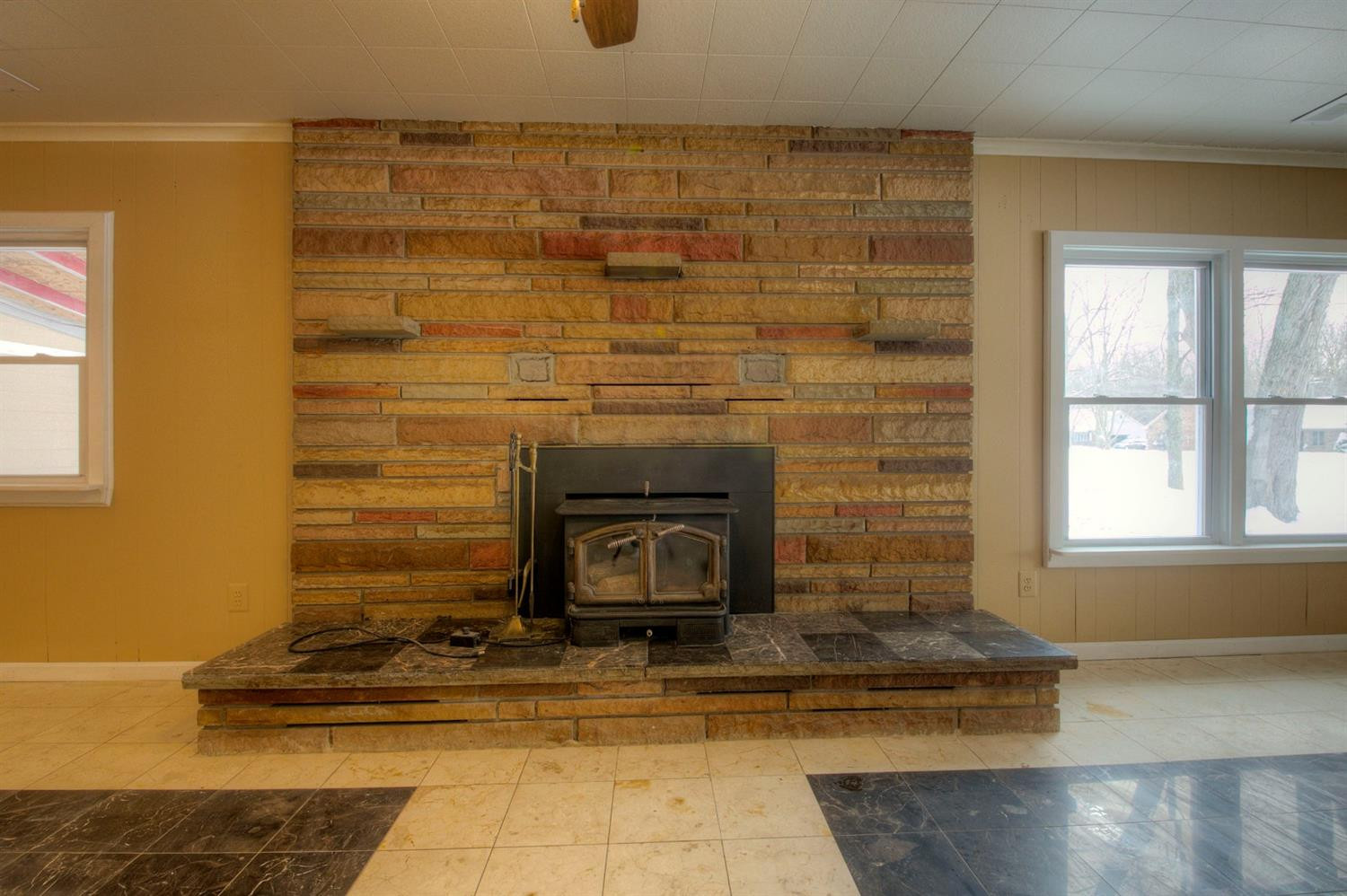 47246 Maben Road Canton, MI 48187 - Photo 15 of 44 Photo 15