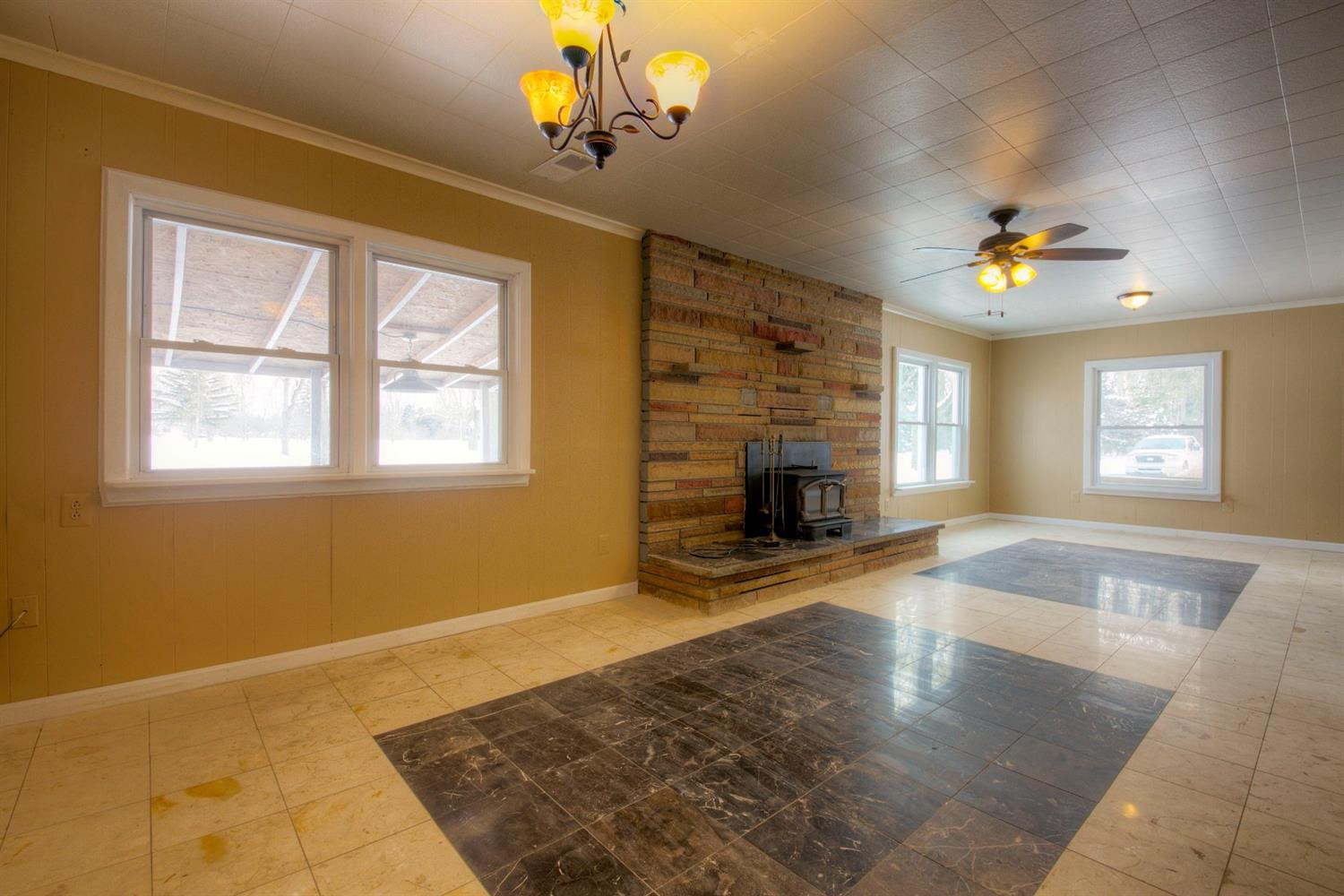47246 Maben Road Canton, MI 48187 - Photo 16 of 44 Photo 16
