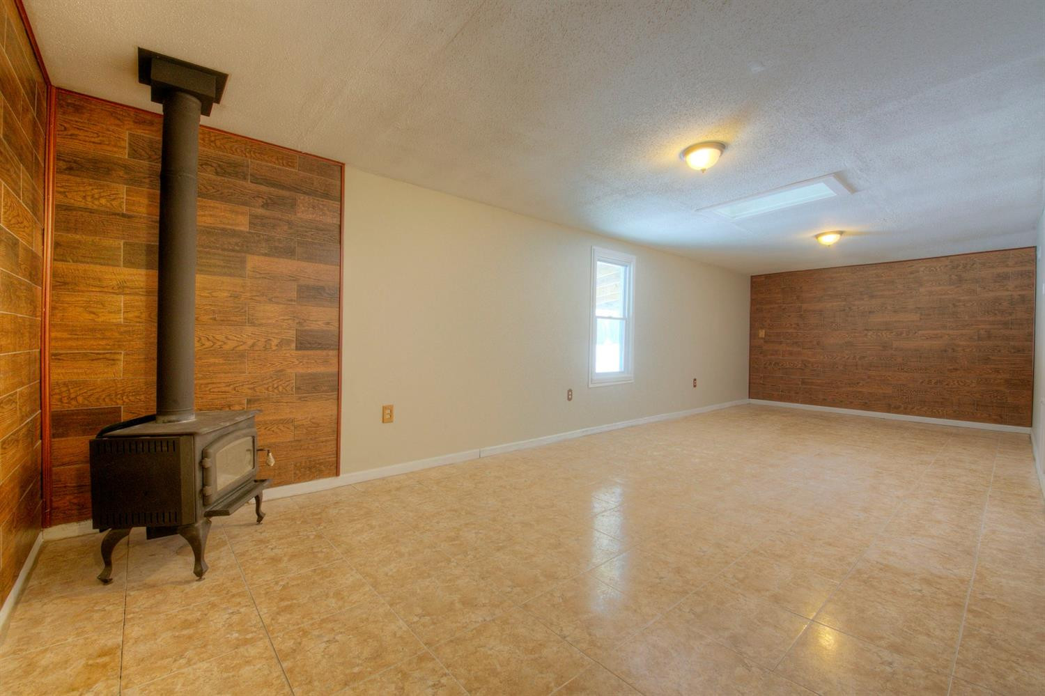 47246 Maben Road Canton, MI 48187 - Photo 20 of 44 Photo 20