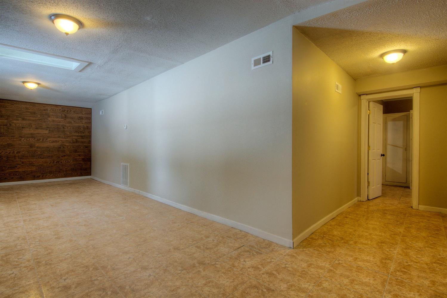 47246 Maben Road Canton, MI 48187 - Photo 22 of 44 Photo 22